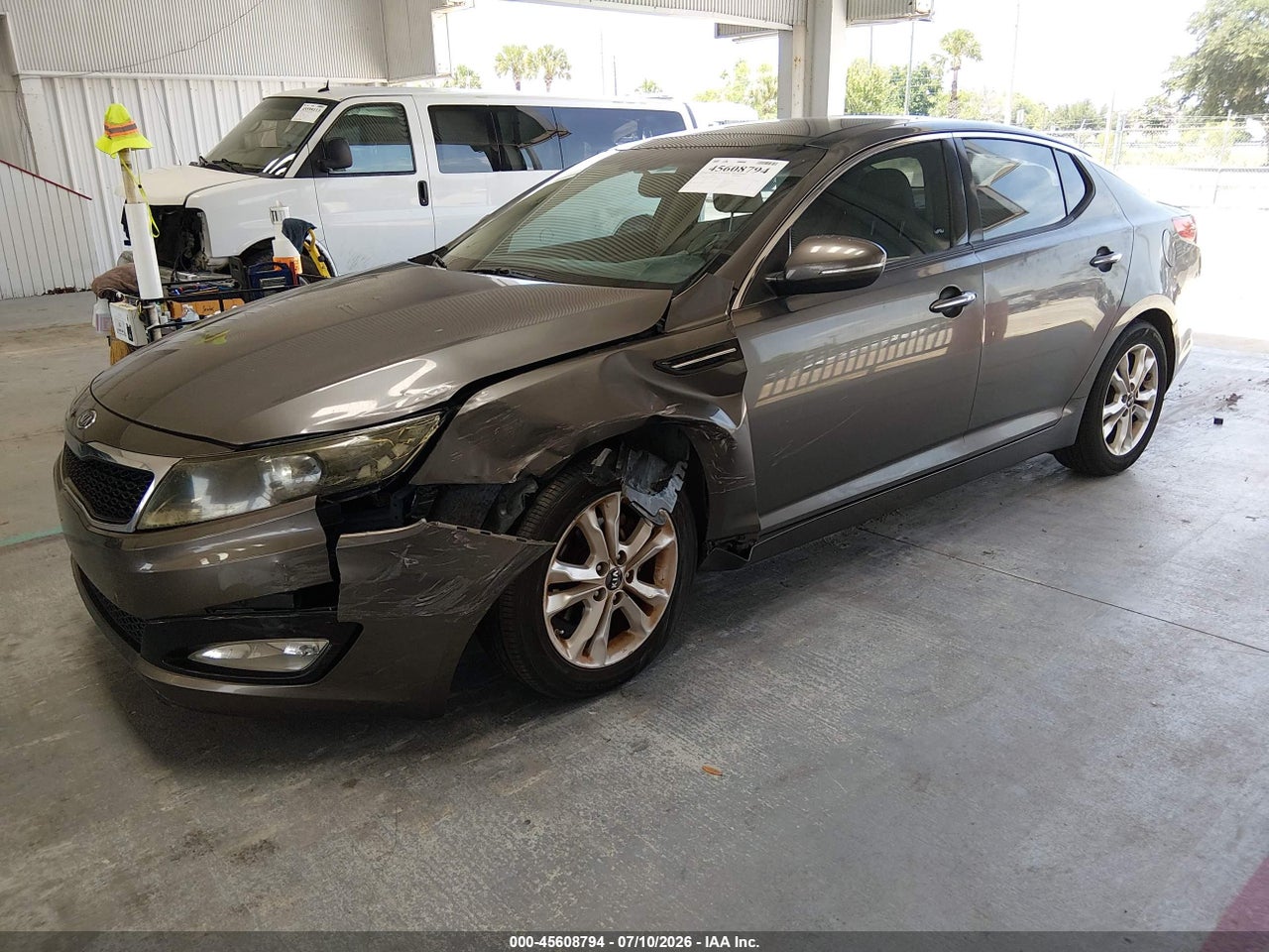 2011 KIA OPTIMA EX · 2/11
