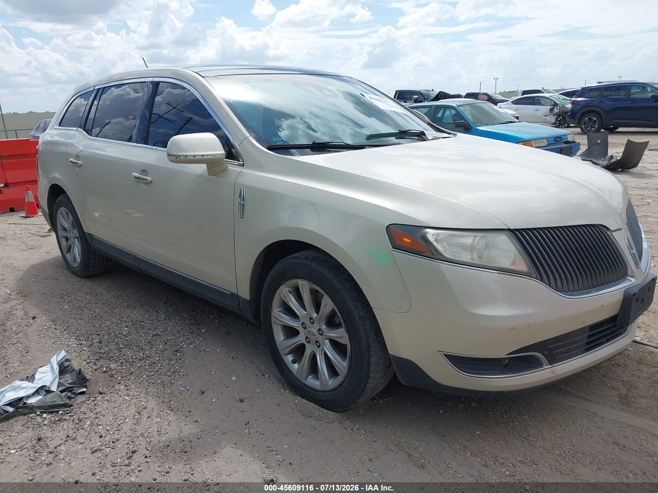 2LMHJ5FK0EB****** · 2014 LINCOLN MKT