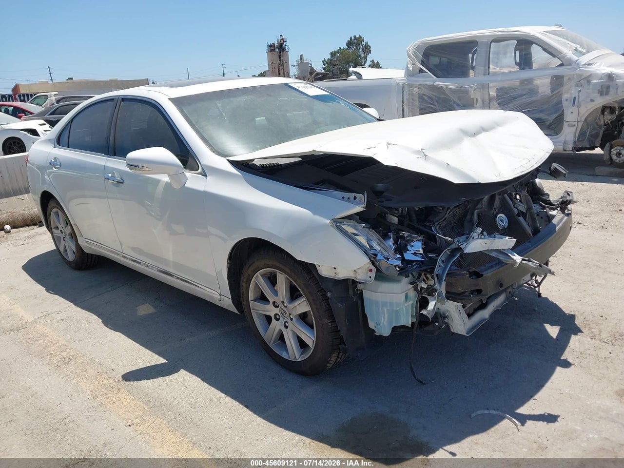 JTHBK1EG3B2****** · 2011 LEXUS ES 350
