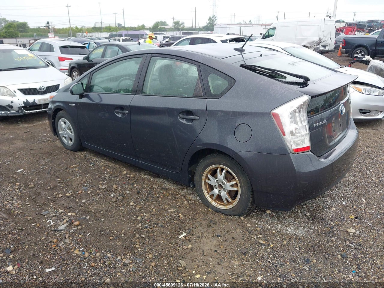 2011 TOYOTA PRIUS FOUR · 3/11