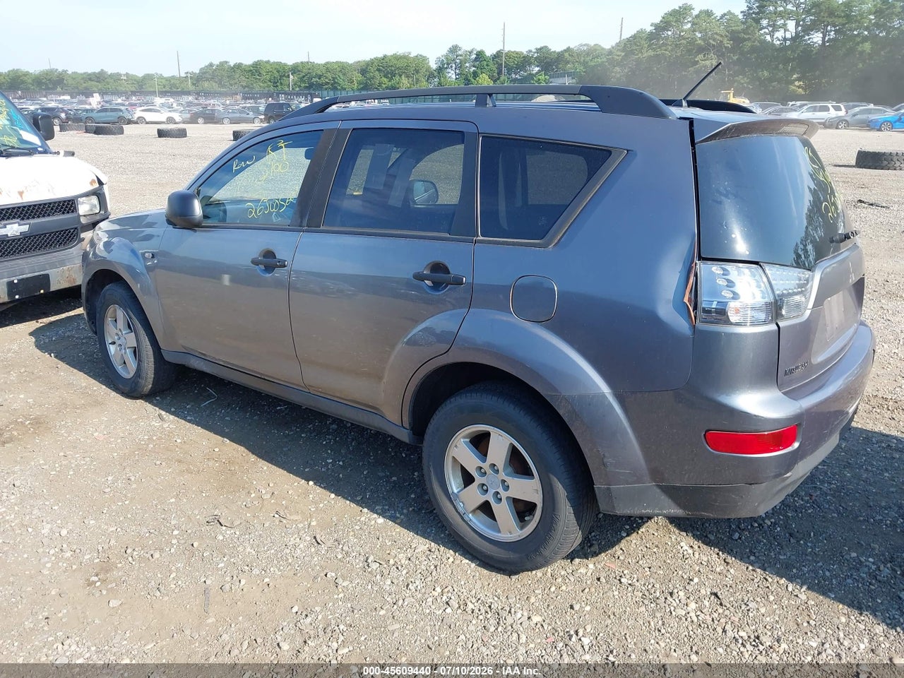 2007 MITSUBISHI OUTLANDER LS · 3/10