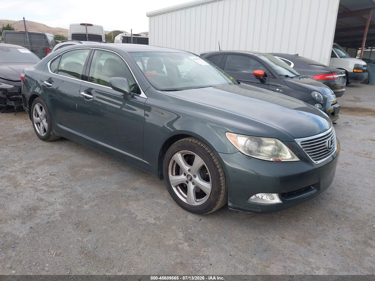 JTHBL46F175****** · 2007 LEXUS LS 460