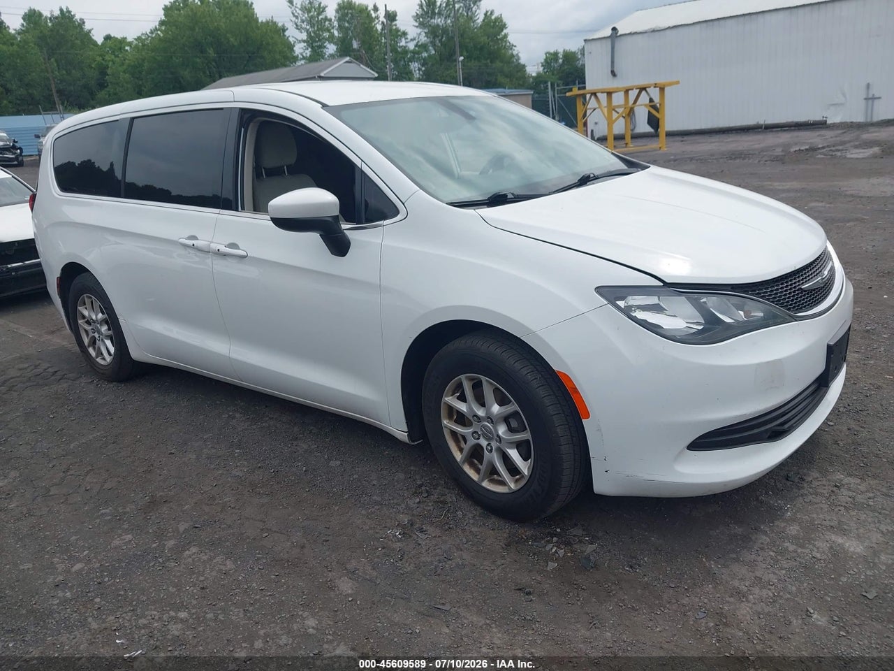2C4RC1DG3HR****** · 2017 CHRYSLER PACIFICA TOURING