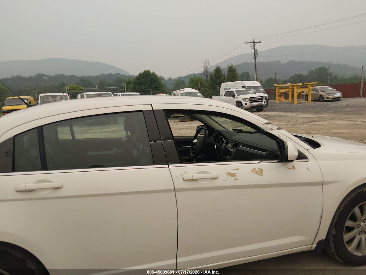 2010 CHRYSLER SEBRING LIMITED · 6/11