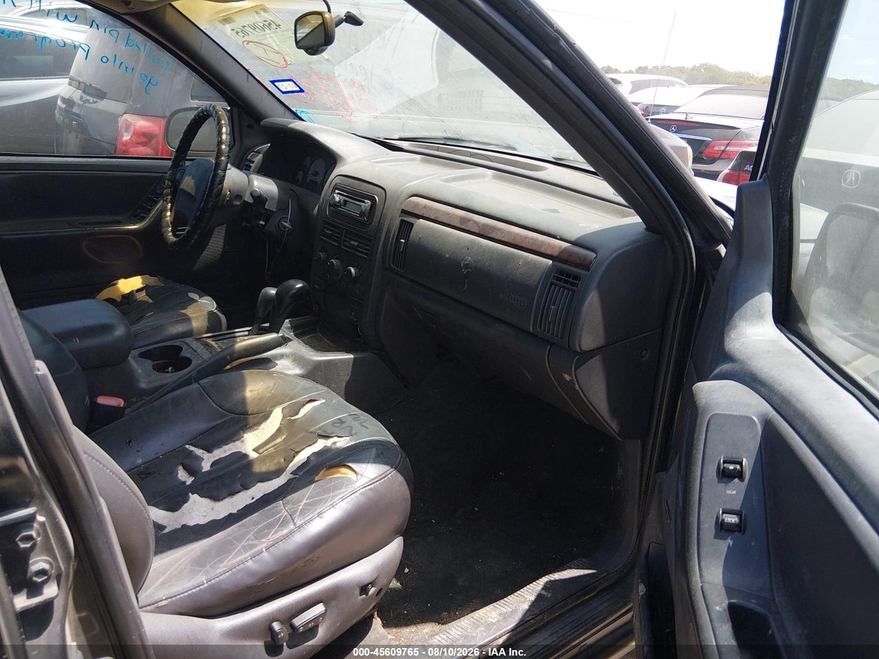 2000 JEEP GRAND CHEROKEE LAREDO · 5/11