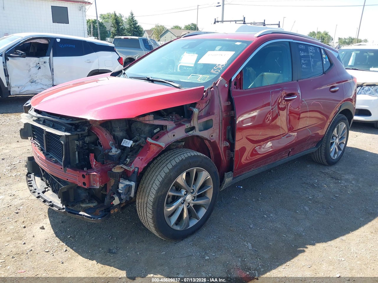 2020 BUICK ENCORE GX AWD SELECT · 2/11