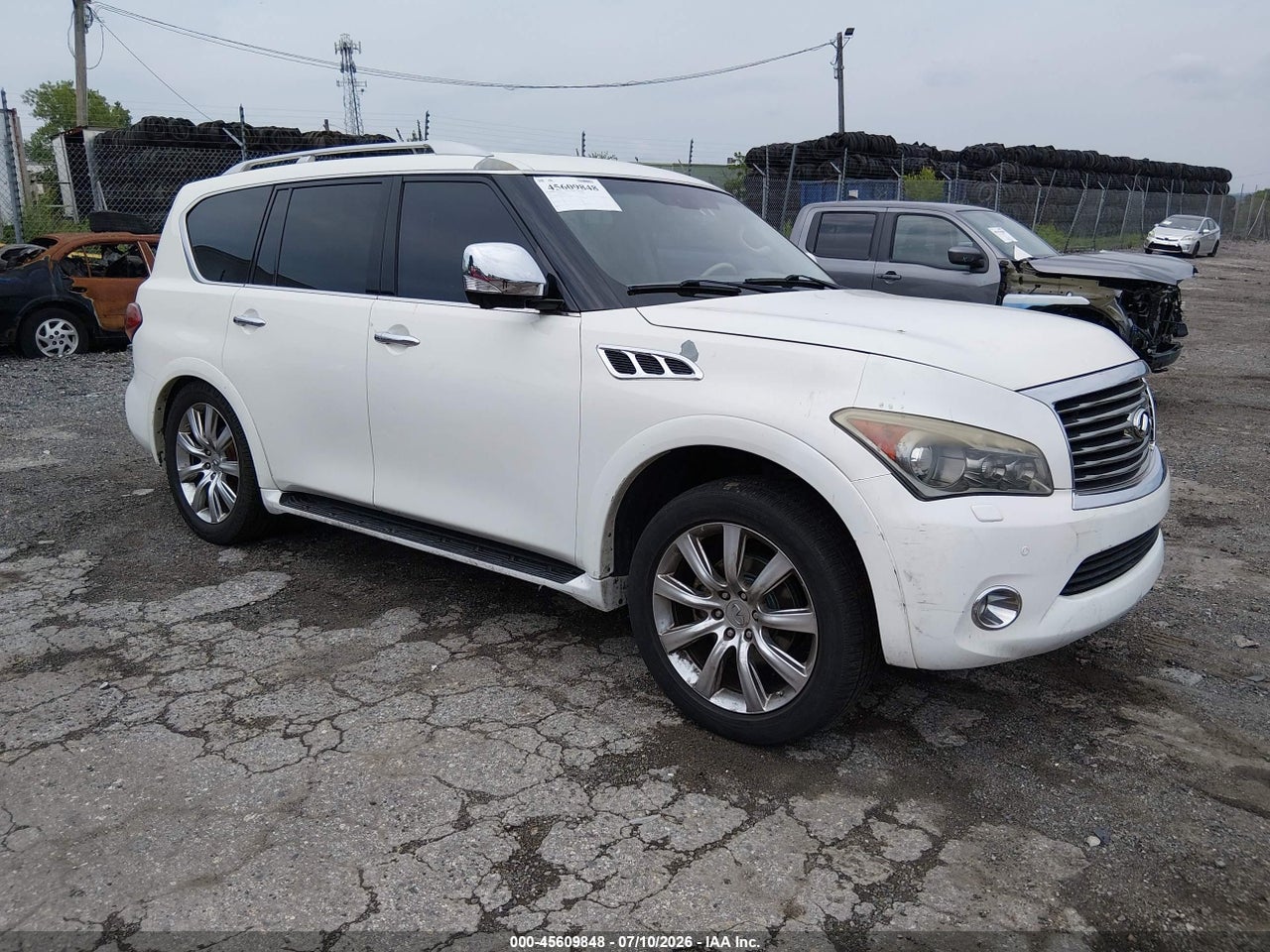 JN8AZ2NE4B9****** · 2011 INFINITI QX56