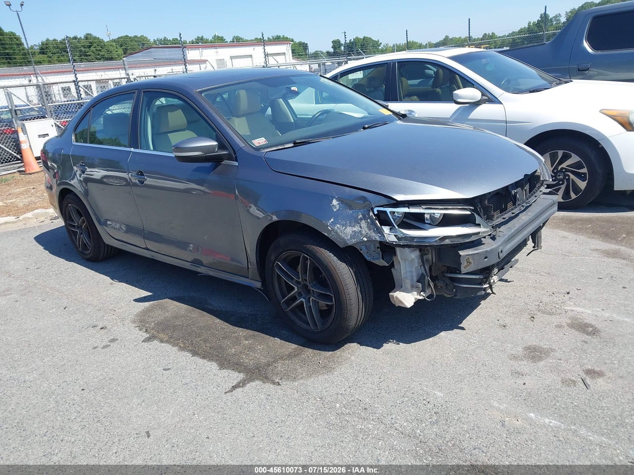 3VWD07AJ9FM****** · 2015 VOLKSWAGEN JETTA 1.8T SE