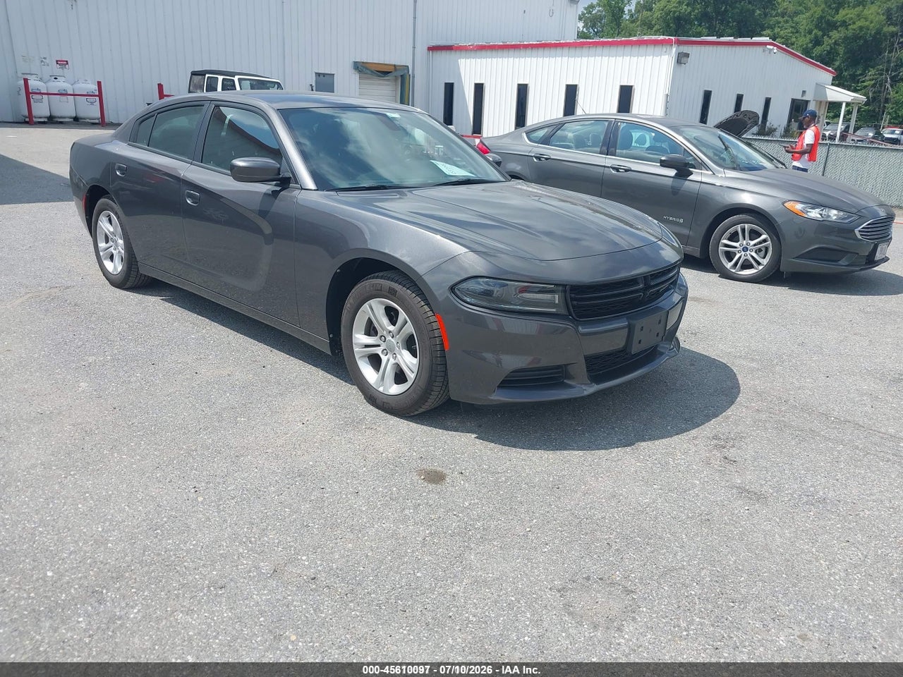 2C3CDXBG8KH****** · 2019 DODGE CHARGER SXT RWD
