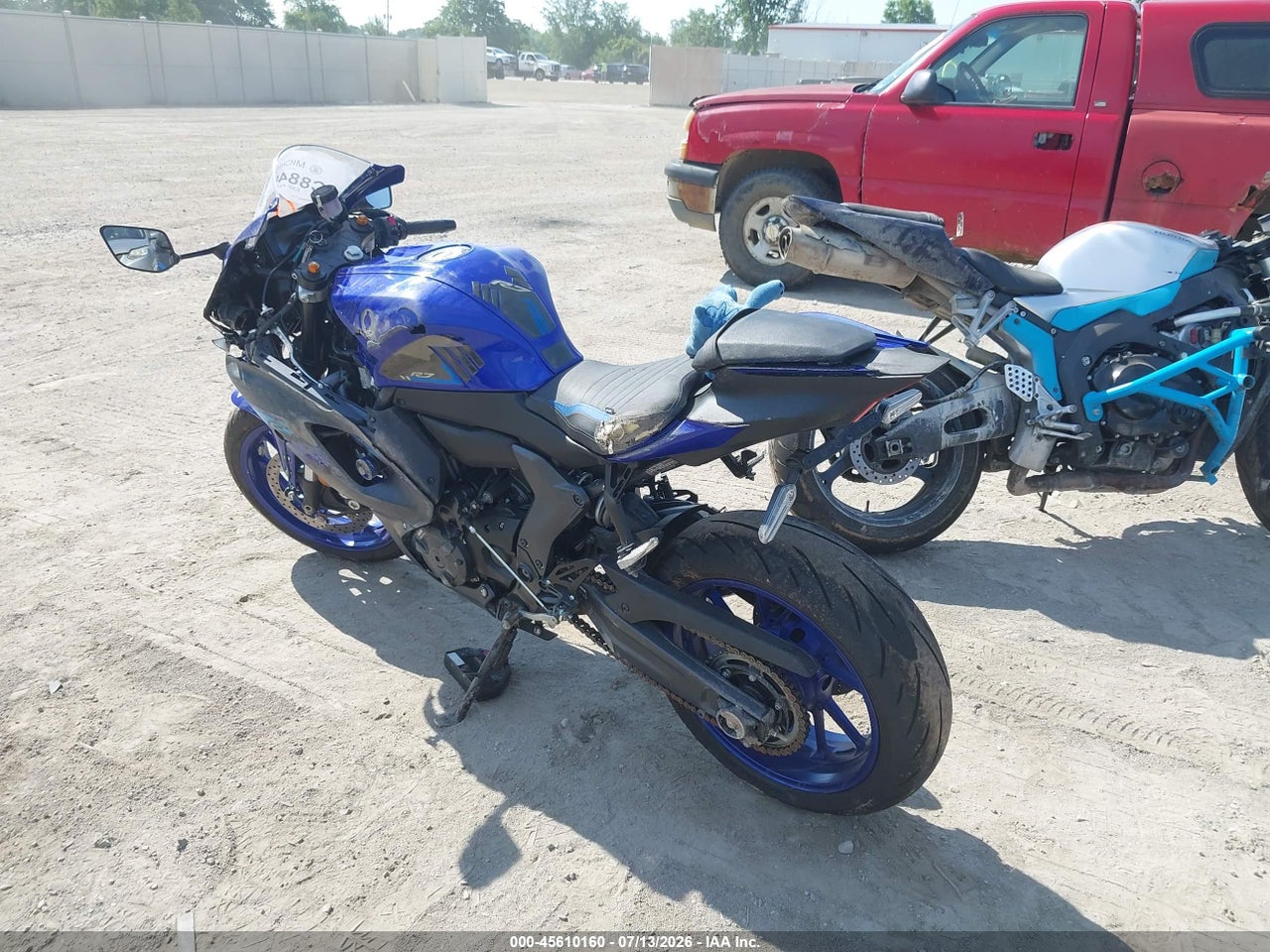 2024 YAMAHA YZFR7 · 3/11