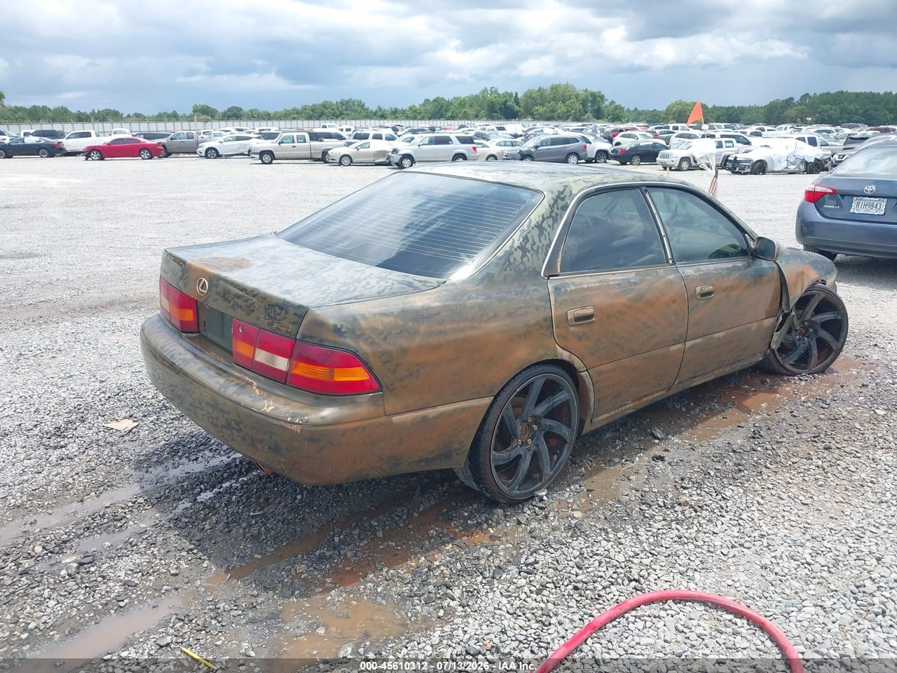 1998 LEXUS ES 300 · 4/11