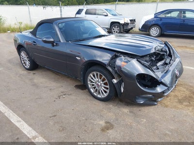 JC1NFAEK4H0****** · 2017 FIAT 124 SPIDER CLASSICA