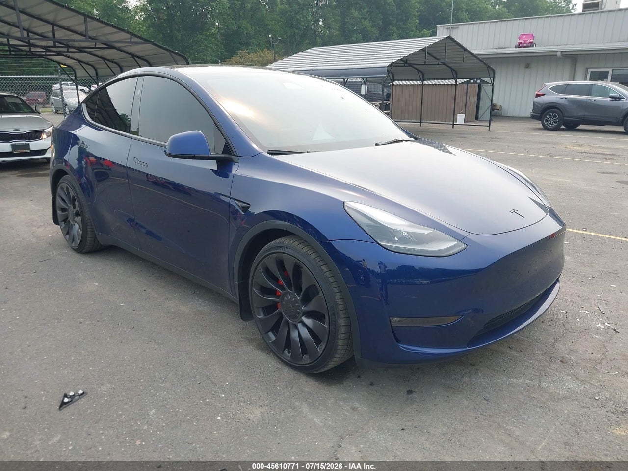 7SAYGDEFXRF****** · 2024 TESLA MODEL Y PERFORMANCE DUAL MOTOR ALL-WHEEL DRIVE