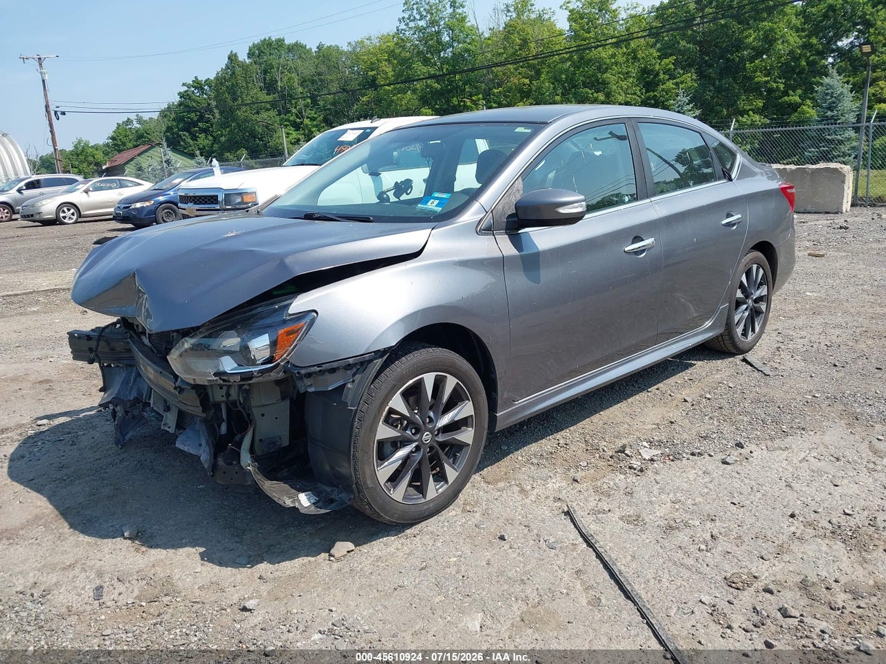 2016 NISSAN SENTRA SR · 2/11