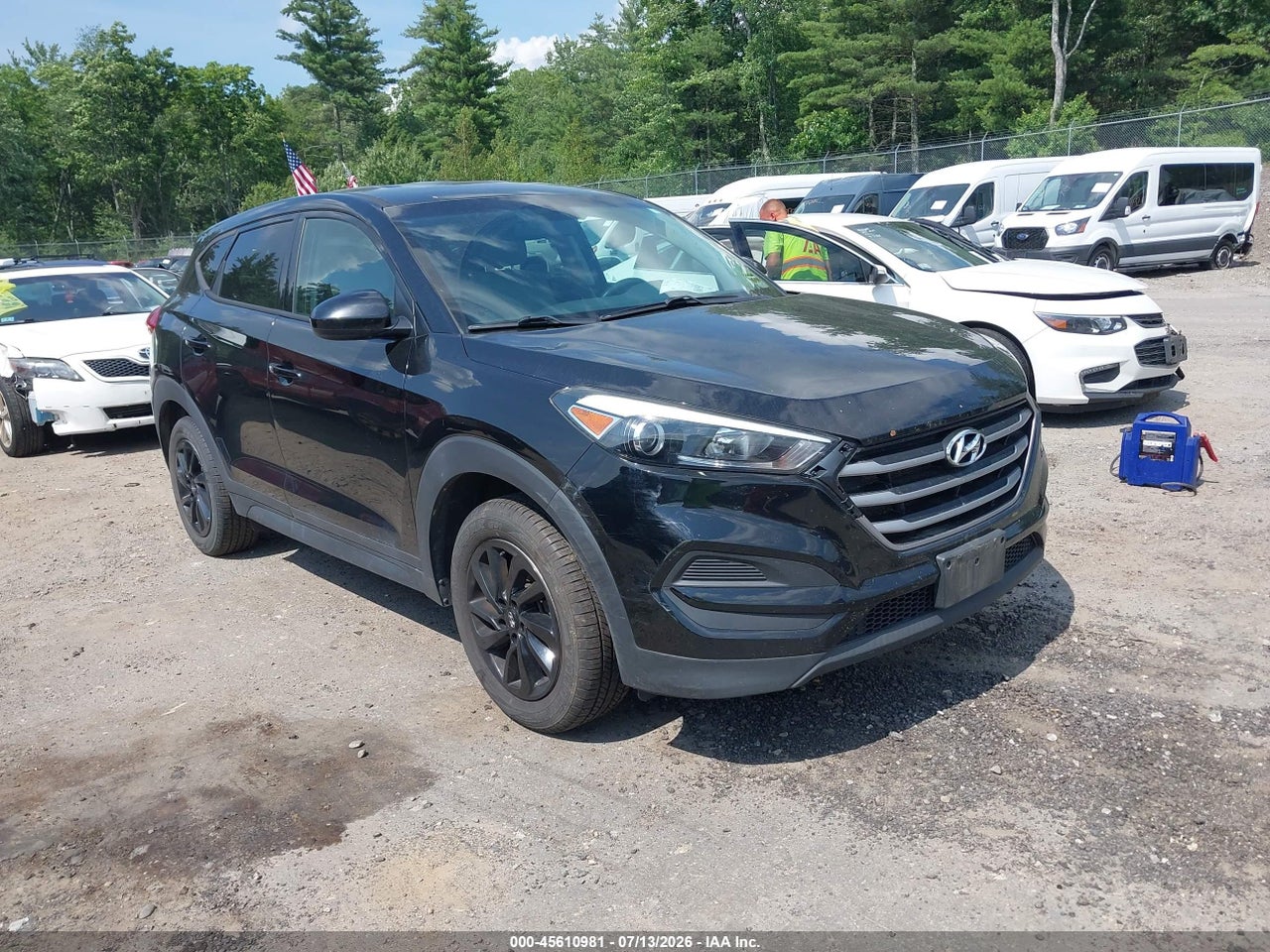 KM8J2CA46JU****** · 2018 HYUNDAI TUCSON SE