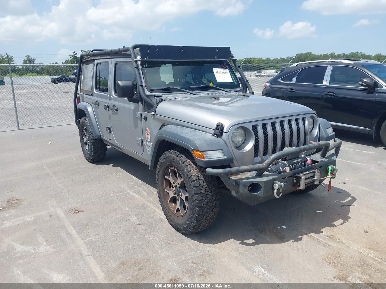 1C4HJXDG7JW****** · 2018 JEEP WRANGLER UNLIMITED SPORT 4X4