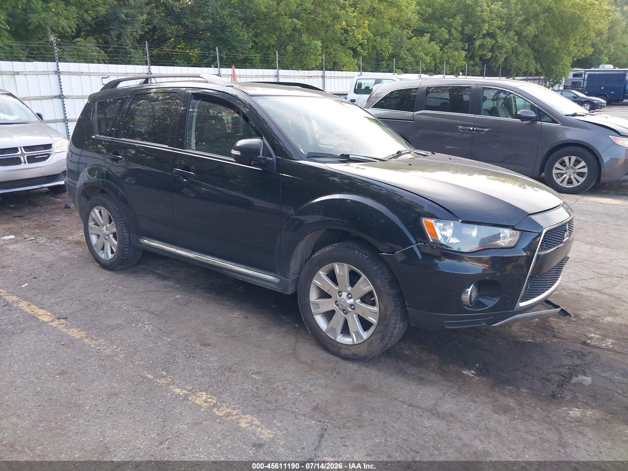 JA4JT3AW0BU****** · 2011 MITSUBISHI OUTLANDER SE