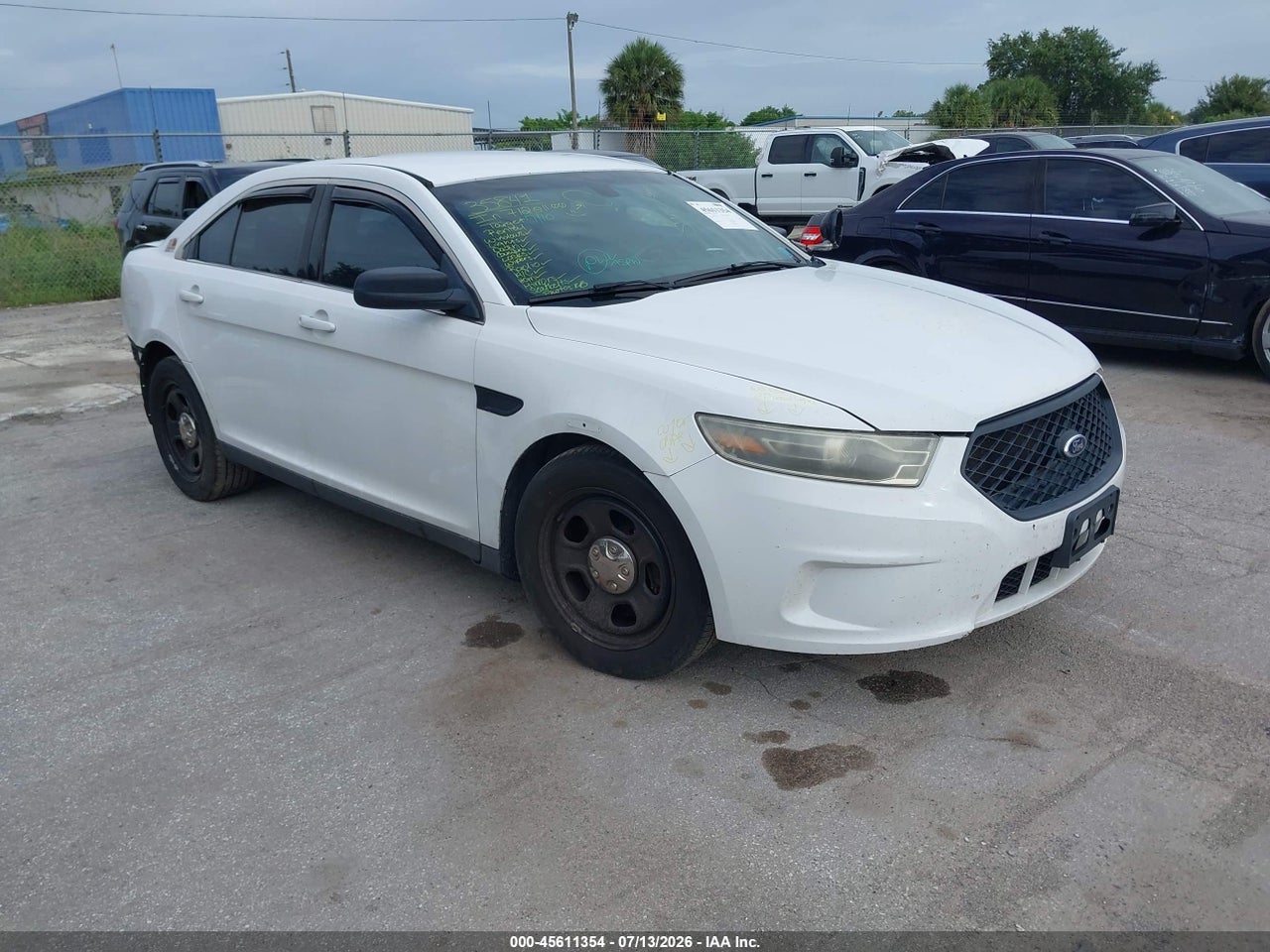 1FAHP2MK0FG****** · 2015 FORD POLICE INTERCEPTOR