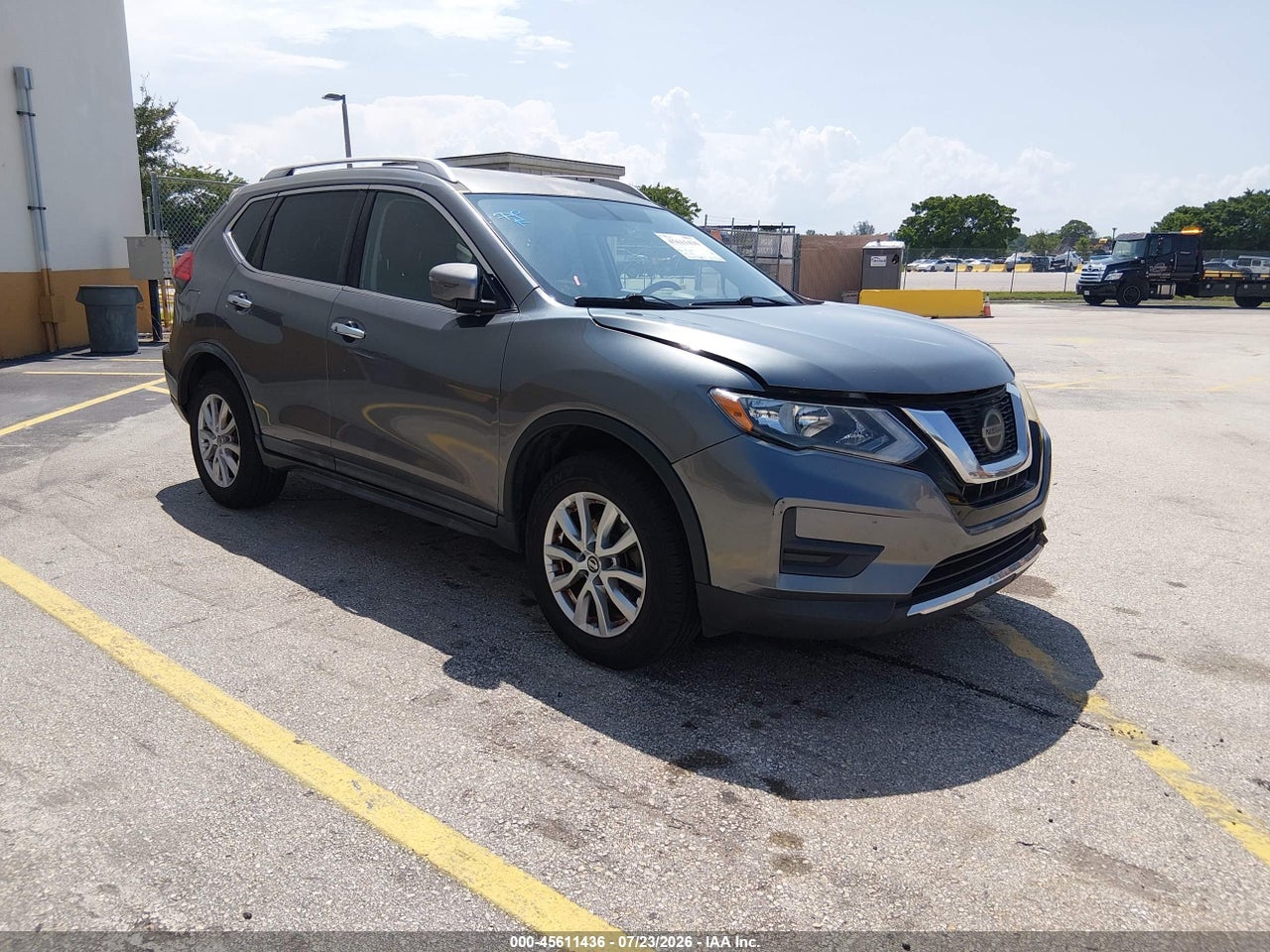 KNMAT2MT0JP****** · 2018 NISSAN ROGUE SV
