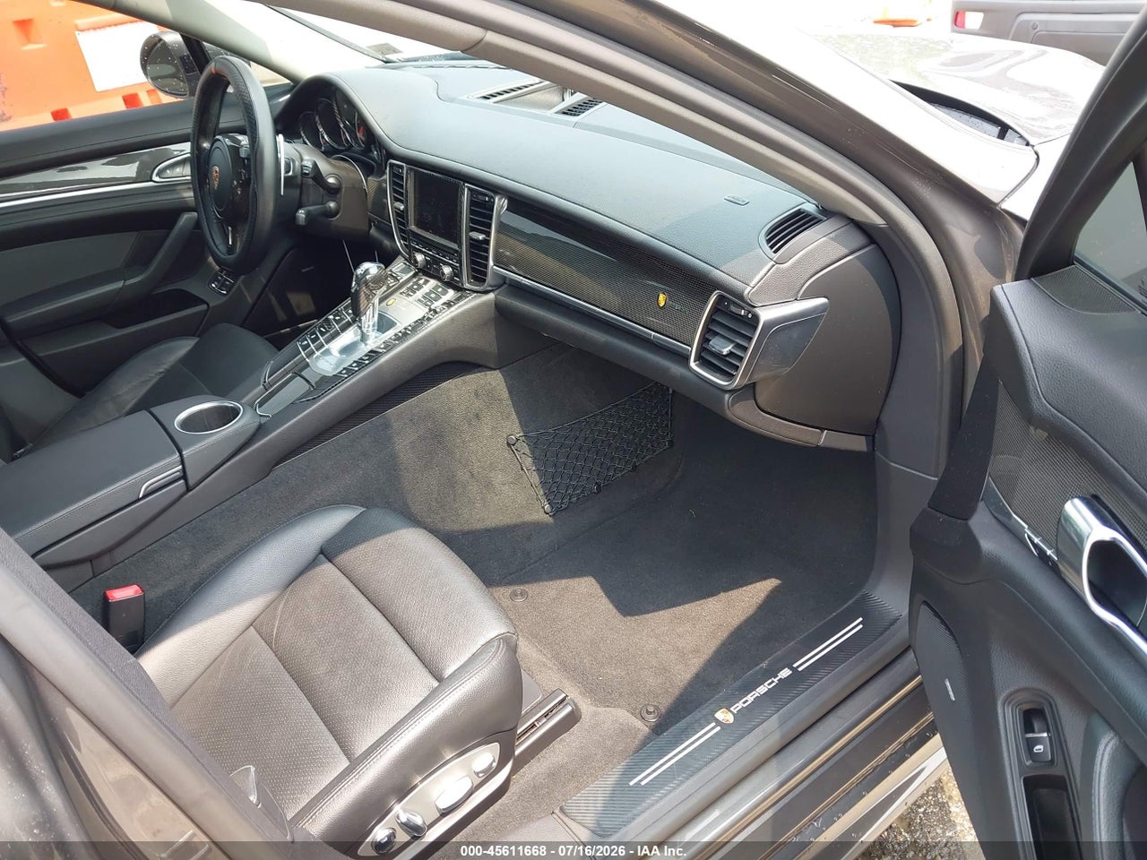 2013 PORSCHE PANAMERA 4 · 5/11