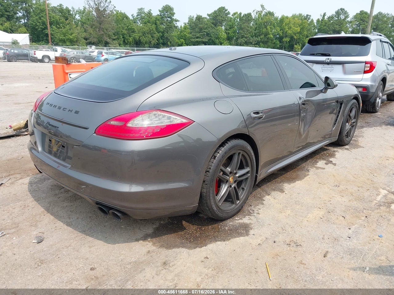 2013 PORSCHE PANAMERA 4 · 4/11
