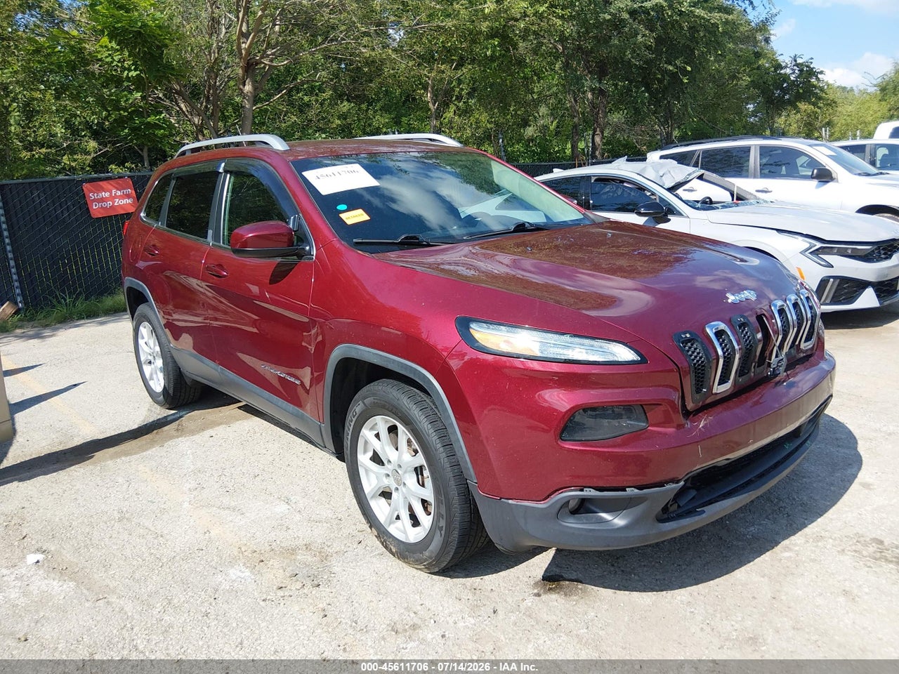 1C4PJMCX1JD****** · 2018 JEEP CHEROKEE LATITUDE 4X4