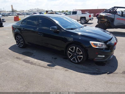 2018 VOLVO S60 T5 DYNAMIC