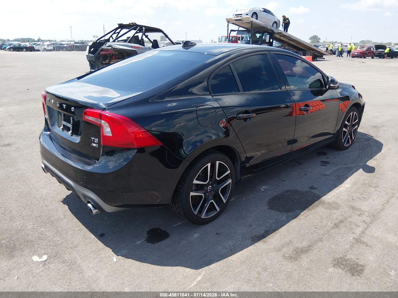 2018 VOLVO S60 T5 DYNAMIC · 4/11