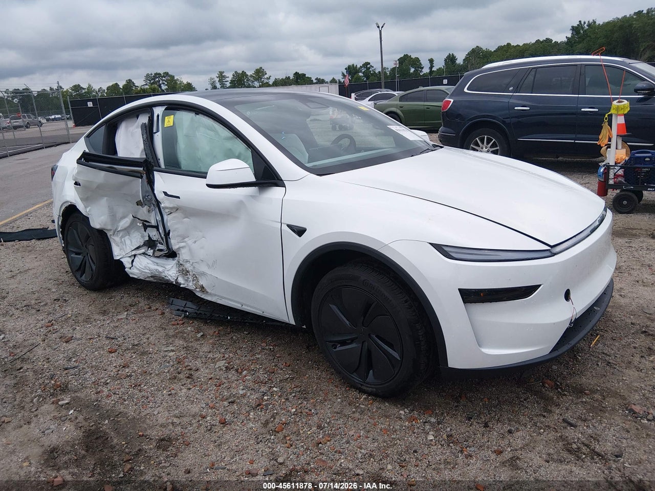 7SAYGDED1TF****** · 2026 TESLA MODEL Y PREMIUM REAR-WHEEL DRIVE/REAR-WHEEL DRIVE