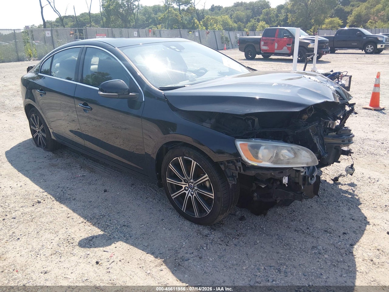 LYV402HK3HB****** · 2017 VOLVO S60 INSCRIPTION T5