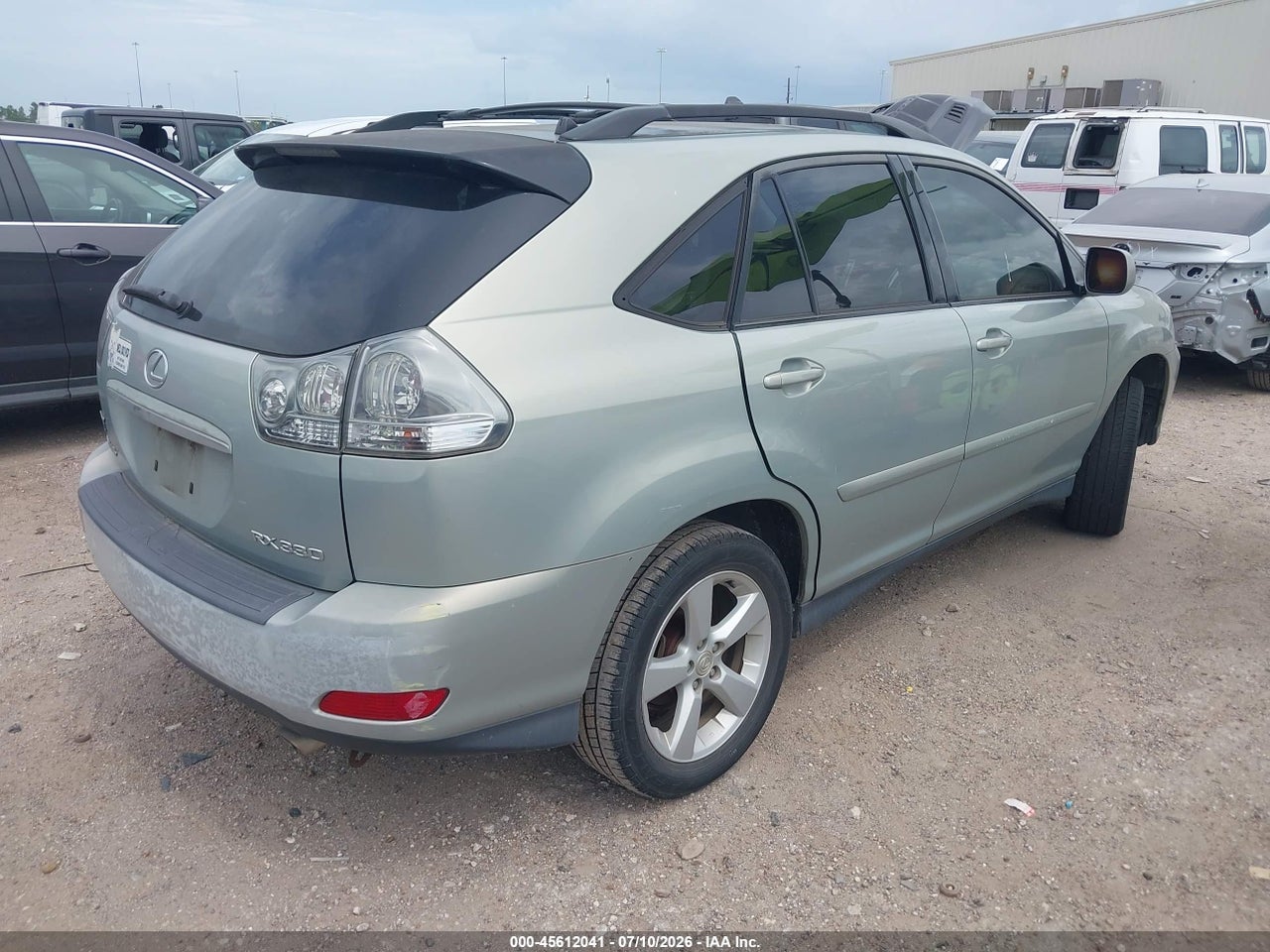 2004 LEXUS RX 330 · 4/11