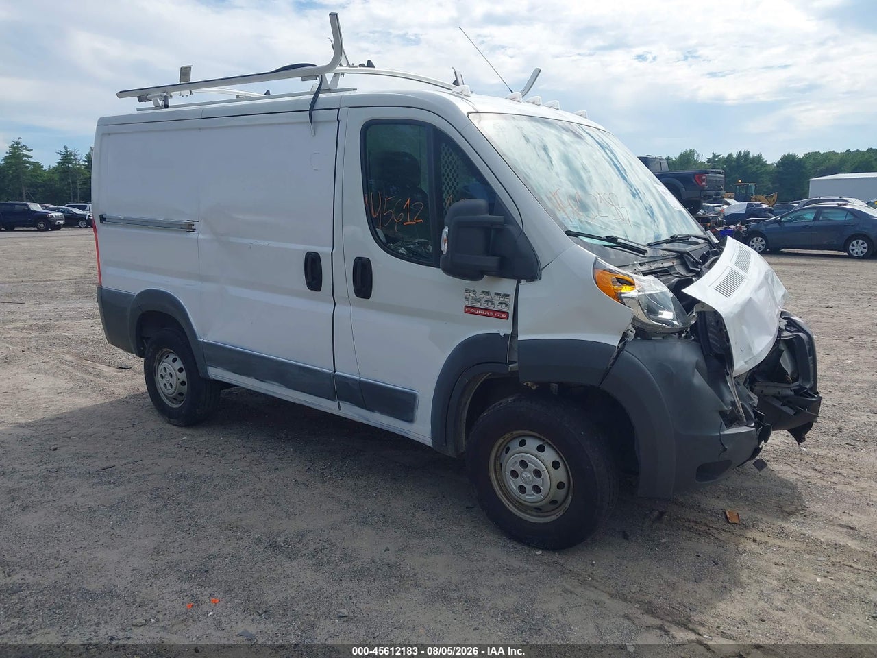3C6TRVNG5EE****** · 2014 RAM PROMASTER 1500 LOW ROOF