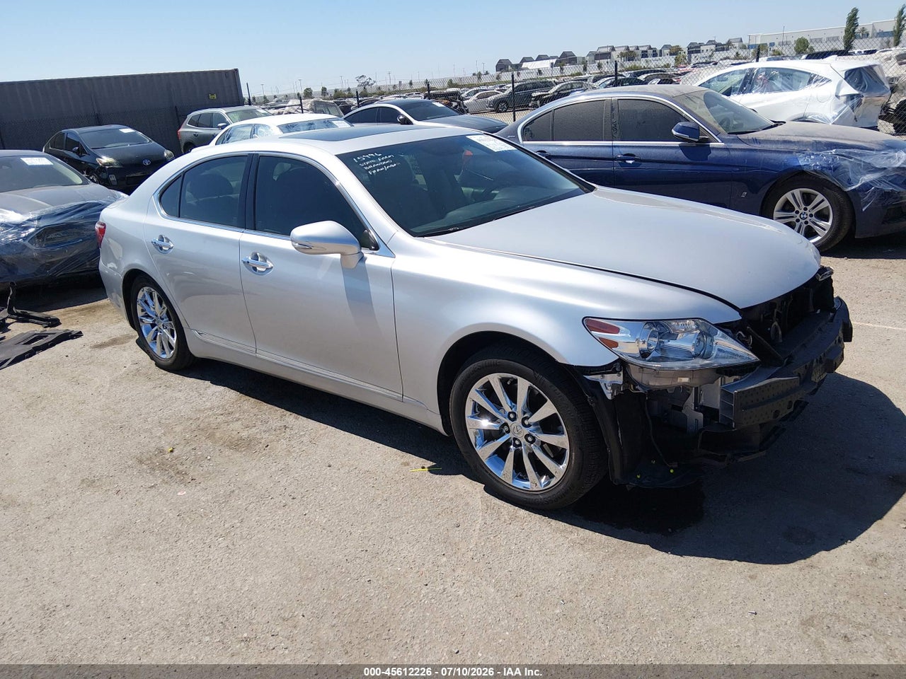 JTHBL5EF4A5****** · 2010 LEXUS LS 460