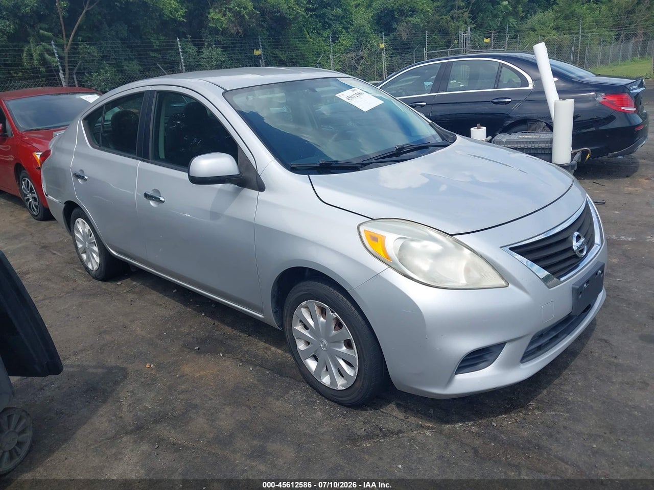 3N1CN7AP3DL****** · 2013 NISSAN VERSA 1.6 SV