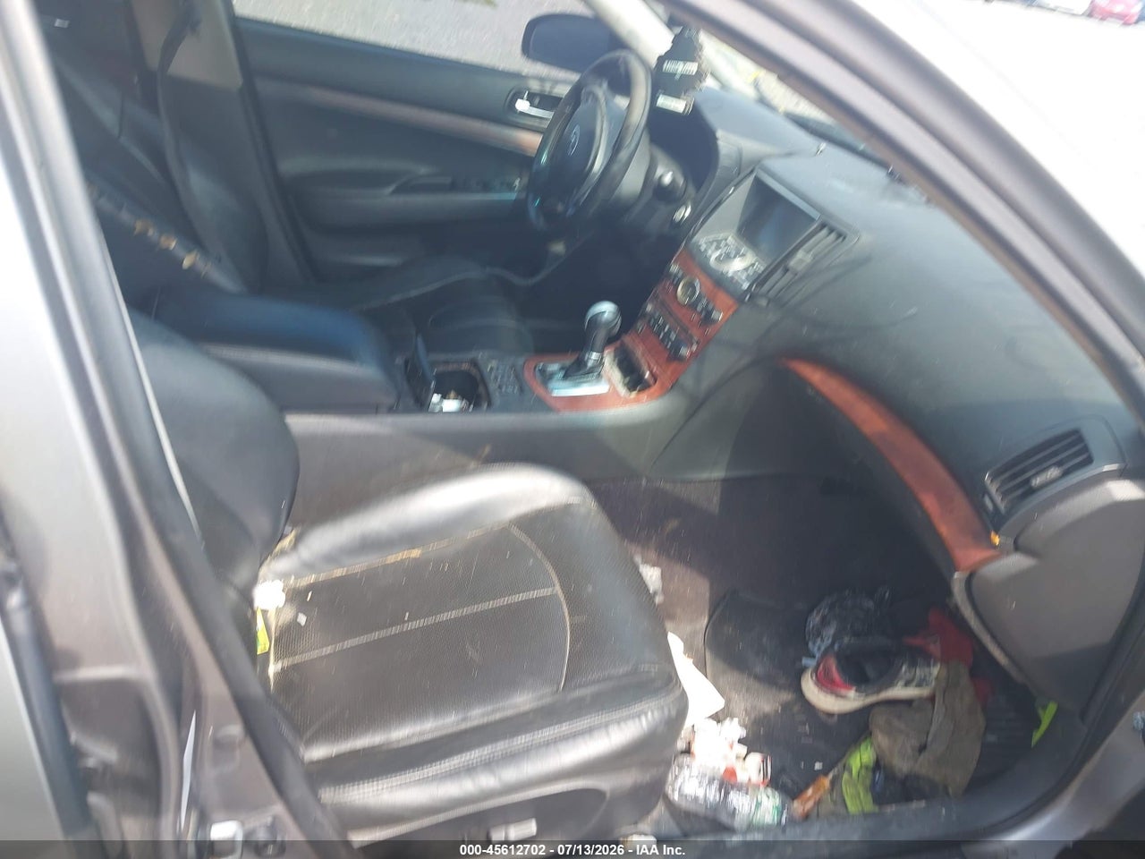2008 INFINITI G35X   · 5/10
