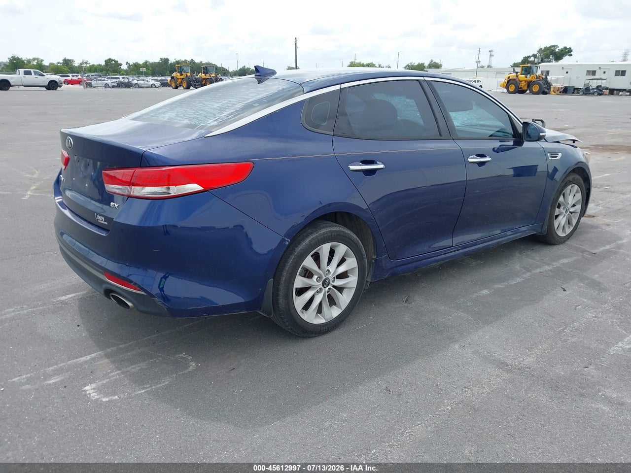 2016 KIA OPTIMA EX · 4/11