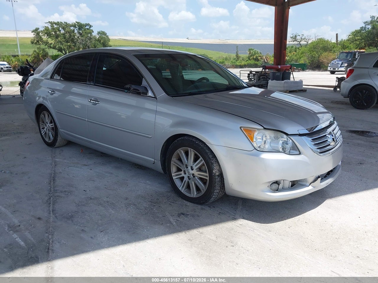 4T1BK36B78U****** · 2008 TOYOTA AVALON LIMITED