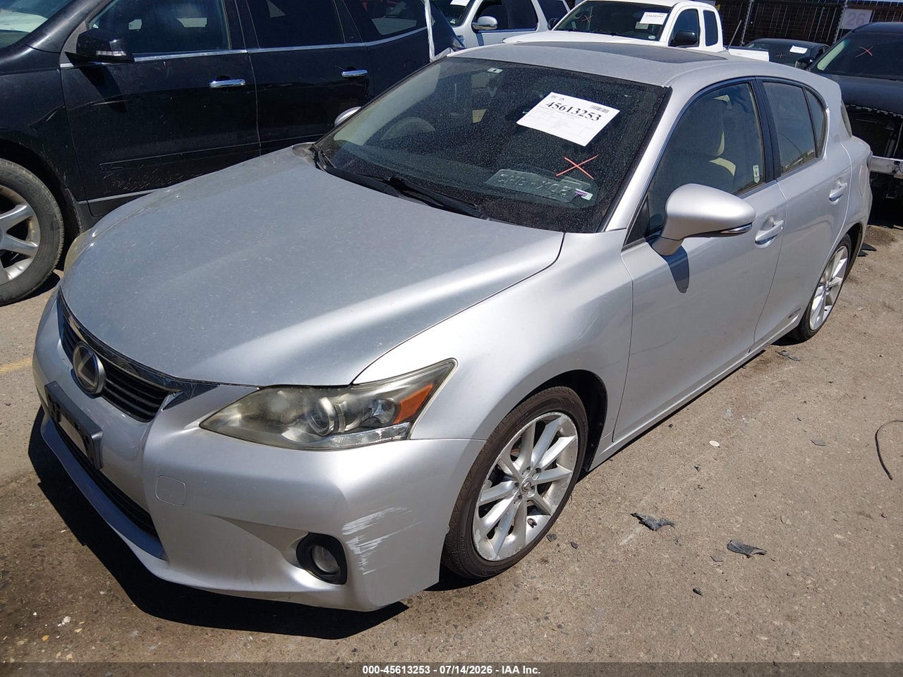 2013 LEXUS CT 200H · 2/11