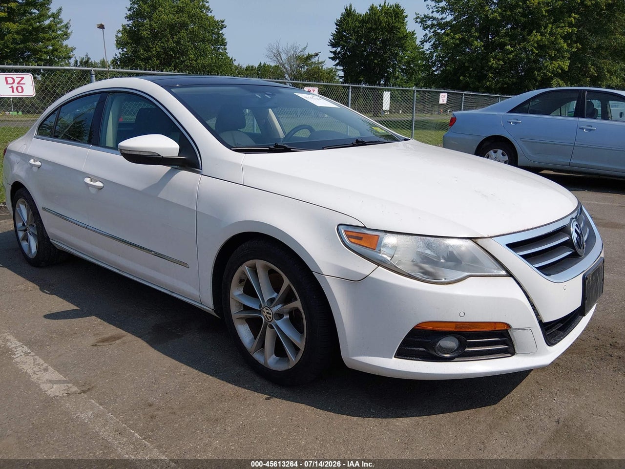 WVWHL73C09E****** · 2009 VOLKSWAGEN CC LUXURY