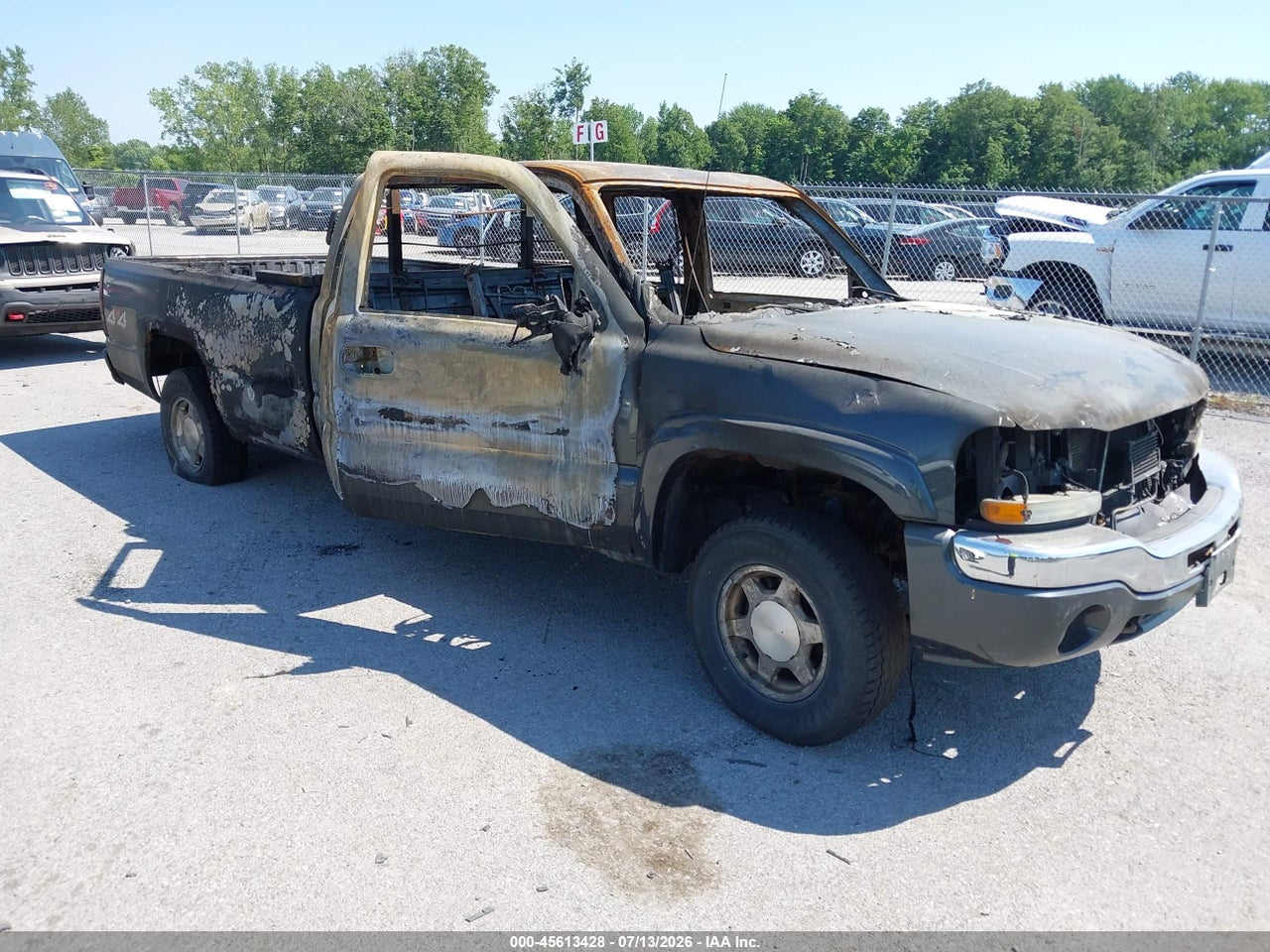 1GTEK19T44E****** · 2004 GMC SIERRA 1500 SLE