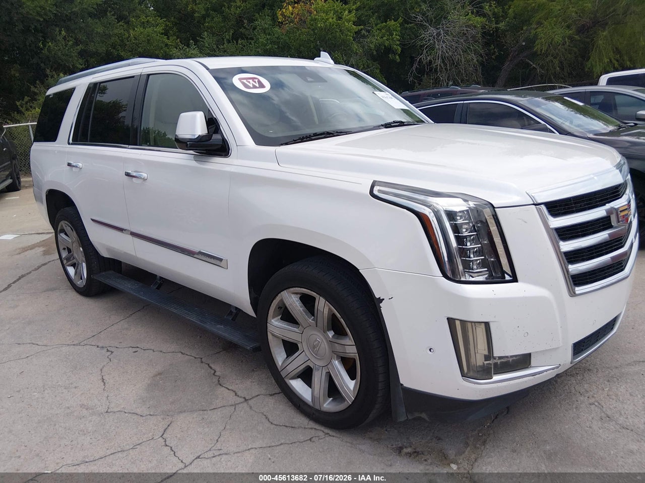 1GYS3BKJ4GR****** · 2016 CADILLAC ESCALADE LUXURY COLLECTION