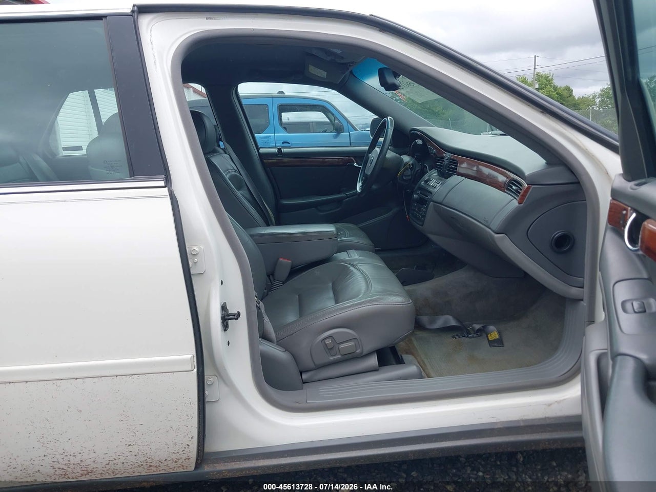 2003 CADILLAC DEVILLE STANDARD · 5/11