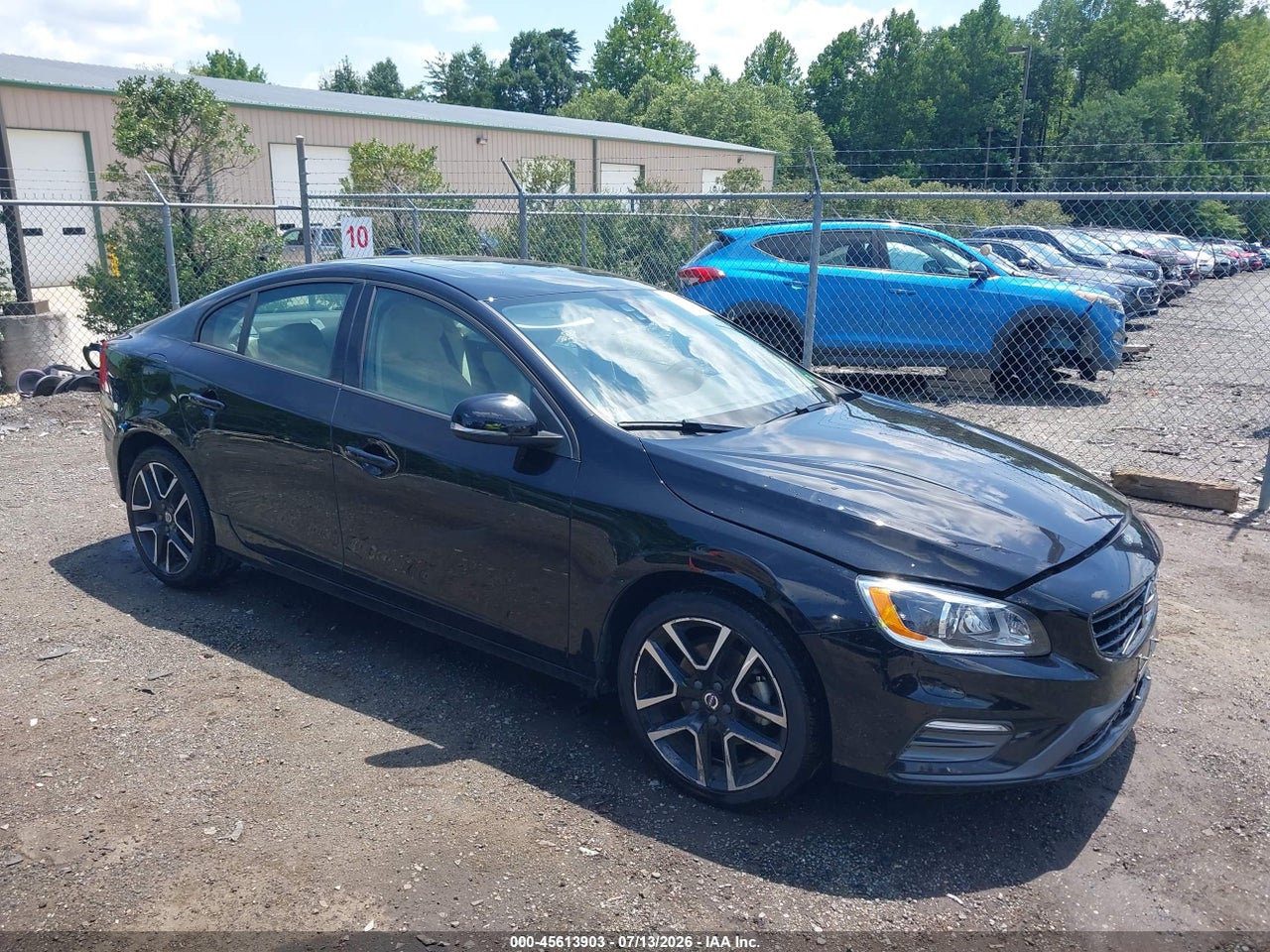 YV126MFL7J2****** · 2018 VOLVO S60 T5 DYNAMIC