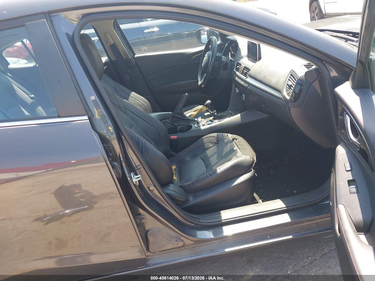 2015 MAZDA MAZDA3 S GRAND TOURING · 5/11