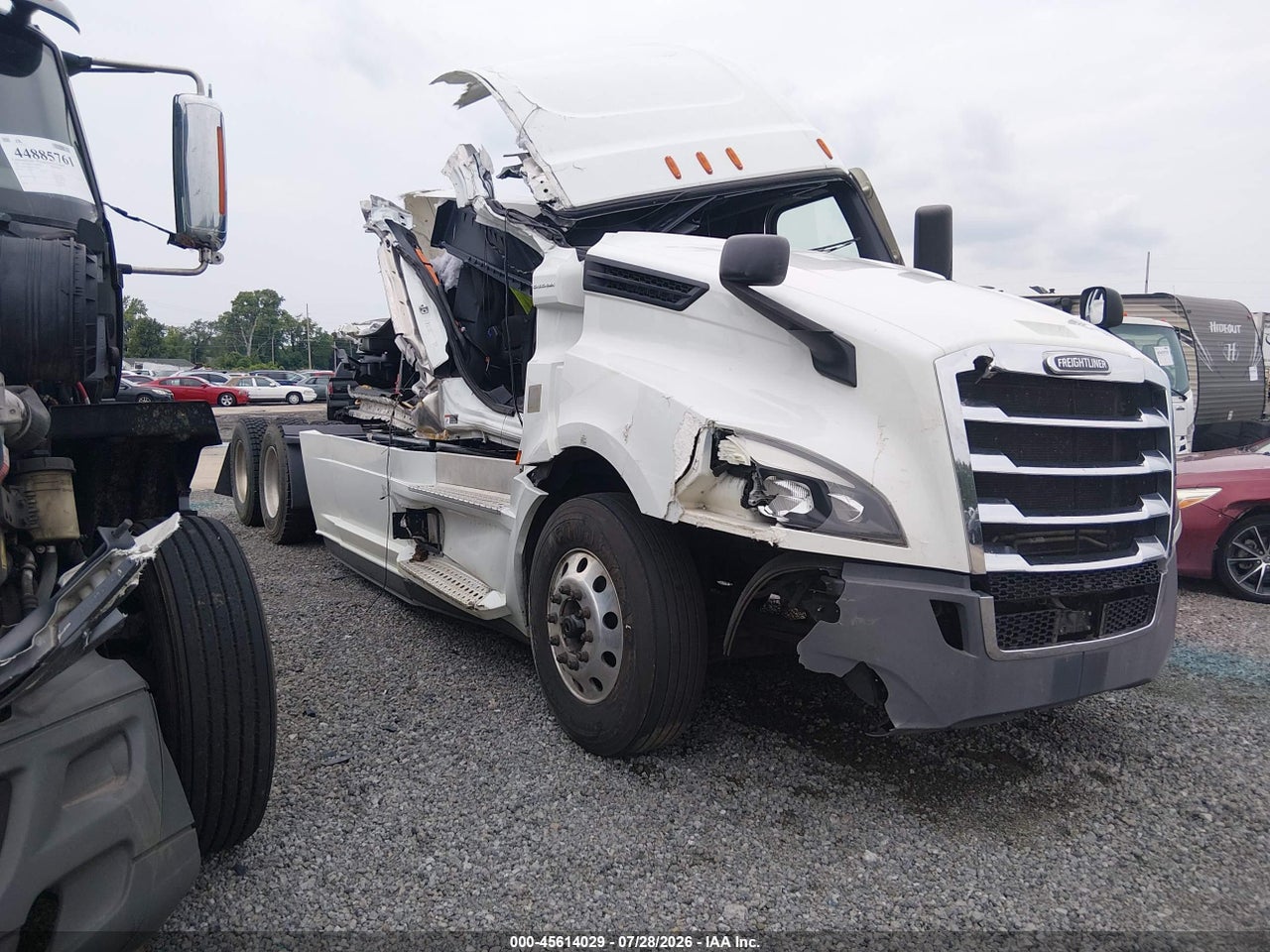 2021 FREIGHTLINER NEW CASCADIA 126