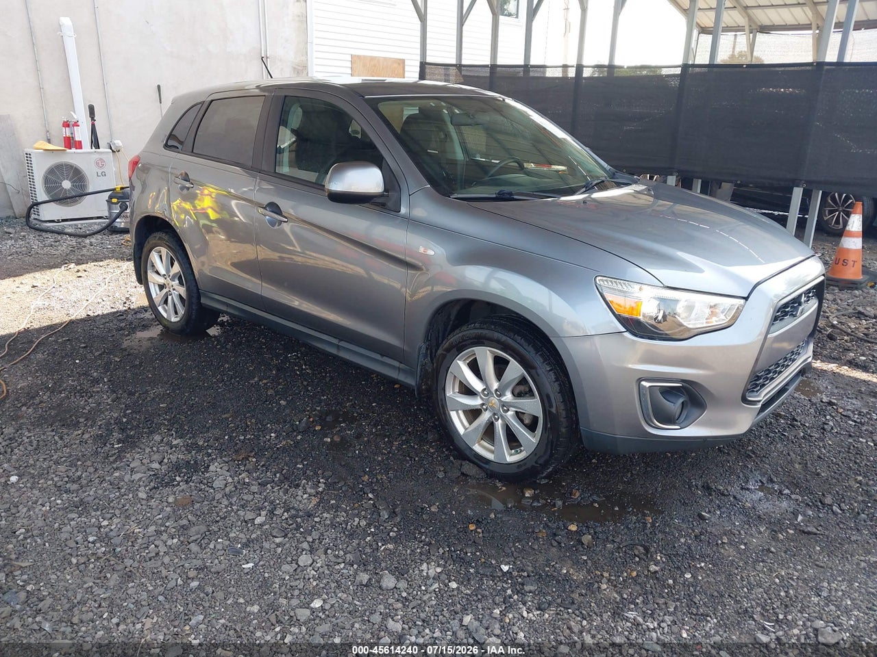 4A4AP3AU5FE****** · 2015 MITSUBISHI OUTLANDER SPORT ES