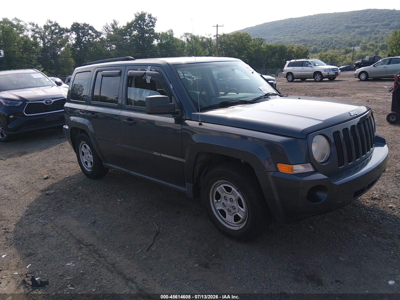 1J8FF28W27D****** · 2007 JEEP PATRIOT SPORT