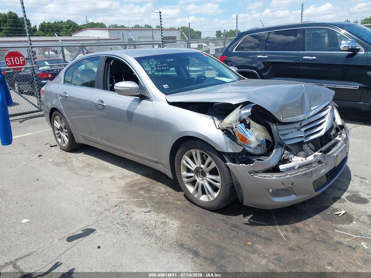 KMHGC4DEXAU****** · 2010 HYUNDAI GENESIS 3.8