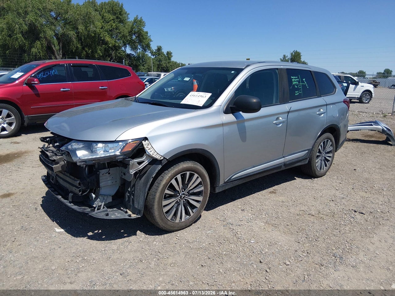 2020 MITSUBISHI OUTLANDER ES 2.4 · 2/11