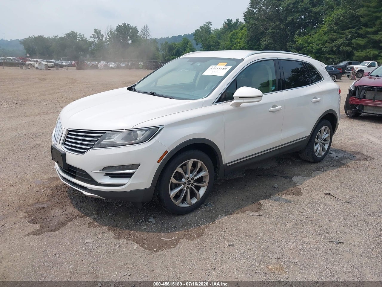 2017 LINCOLN MKC SELECT · 2/11